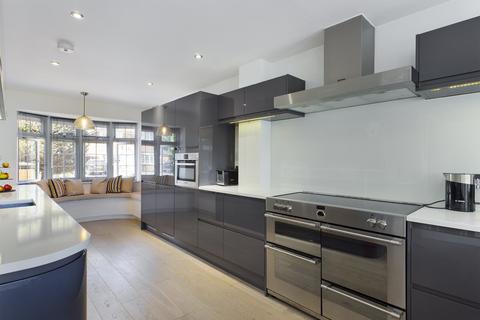undefined, Kashmir Close, New Haw, Surrey, KT15