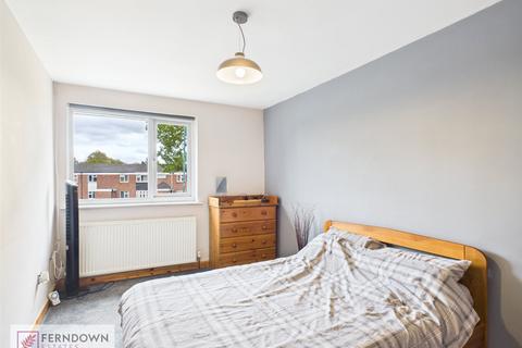 3 bedroom terraced house for sale, Helmswood Drive, Chelmsley Wood, Birmingham, B37