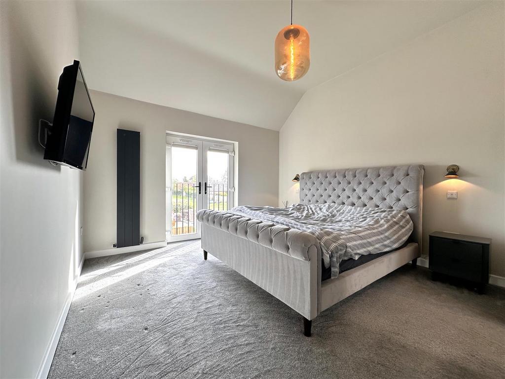 Master Bedroom 139