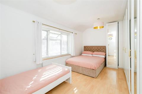 2 bedroom terraced house for sale, Grafton Road, Dagenham RM8