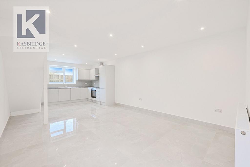 Cudas Close, Epsom - KT19 0 QF