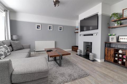 10 Bathleaze, Kings Stanley, Stonehouse, GL10 3JW