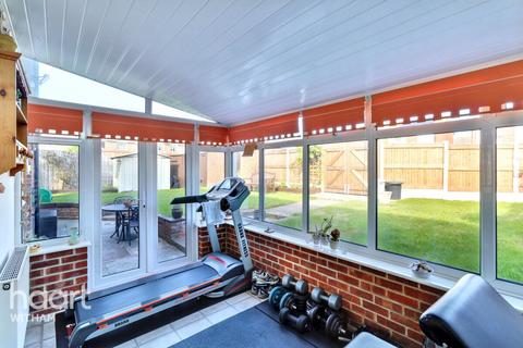 Aire Walk, Witham