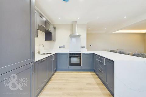 undefined, Denmark Street, Diss