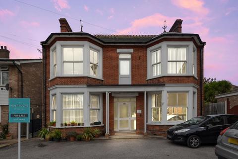 1 bedroom apartment for sale, Ness Road, Shoeburyness, Essex, SS3