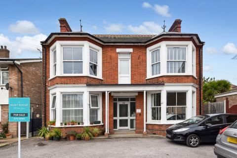 1 bedroom apartment for sale, Ness Road, Shoeburyness, Essex, SS3
