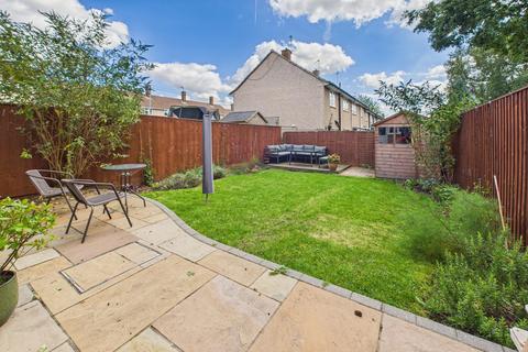 undefined, Middle Hill, Hemel Hempstead, HP1