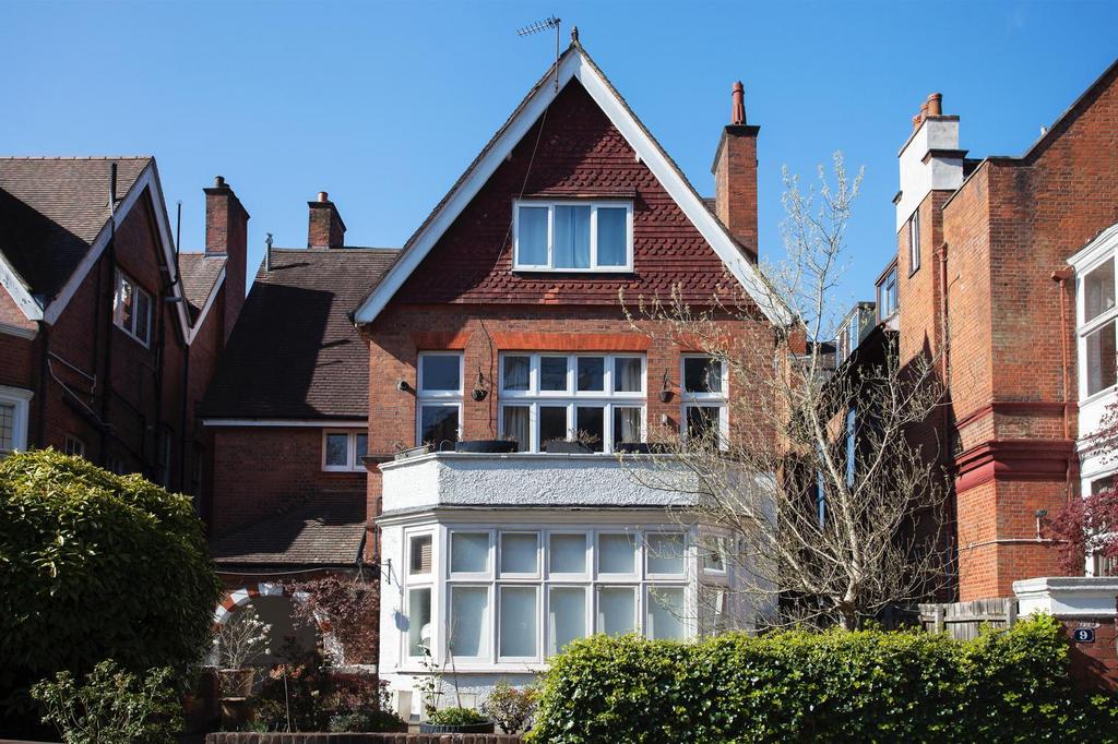 Linfield gardens exterior best .jpeg