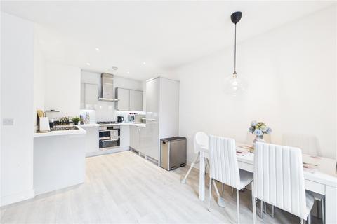 undefined, Wildflower Drive, Calcot, Reading, Berkshire, RG31