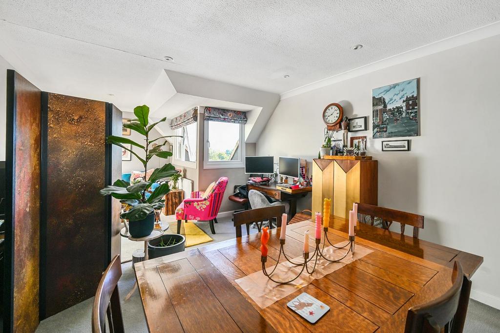 10 ELMFIELD COURT - TN306 RH (4).jpg