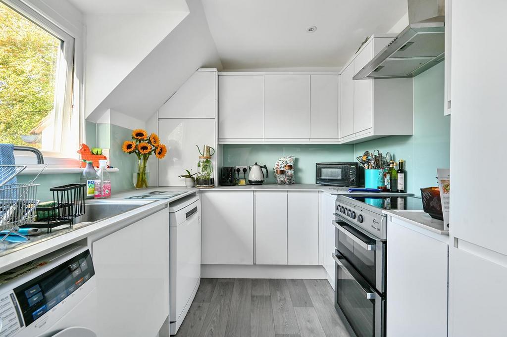 10 ELMFIELD COURT - TN306 RH (8).jpg