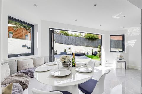 5 bedroom detached house for sale, Paige Gardens, Sandiacre NG10