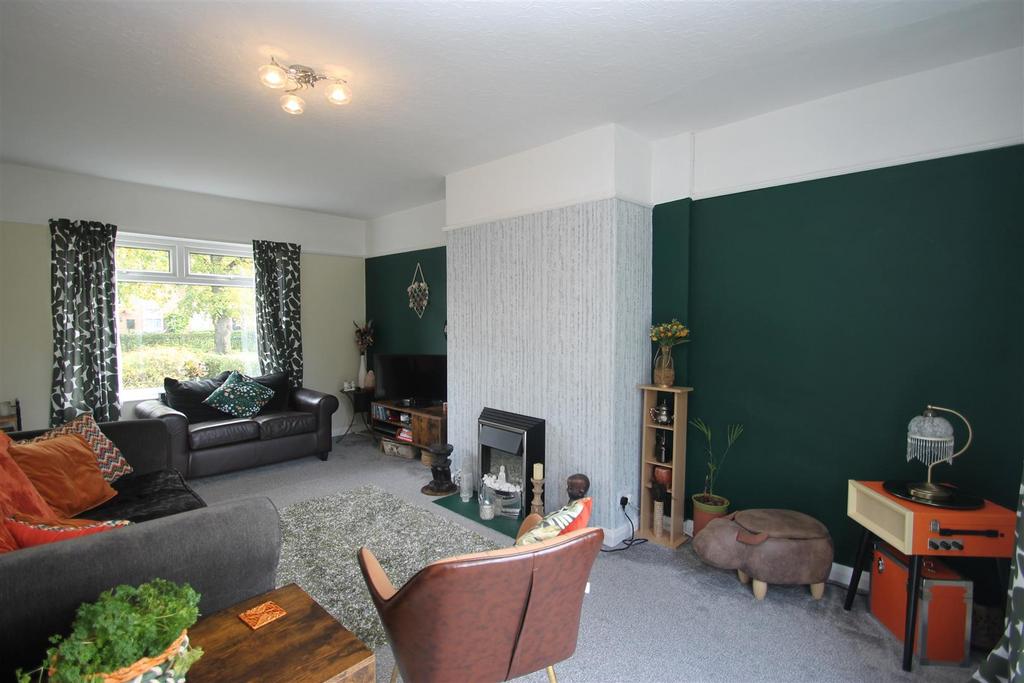 Sitting room other side.JPG