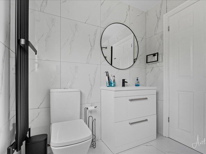Ensuite