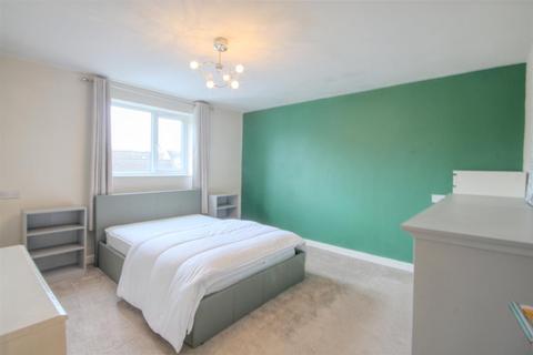 2 bedroom apartment to rent, Airedale Mews, Skipton