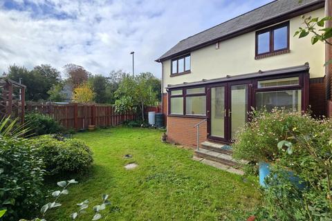 3 bedroom end of terrace house for sale, Riverside Close, Bideford
