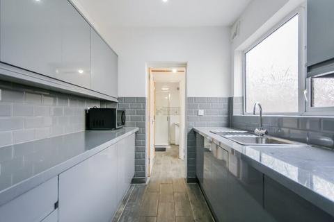 4 bedroom terraced house to rent, Teignmouth Road, Birmingham B29