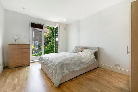 2 bedroom flat for sale, Beechdale Road, SW2