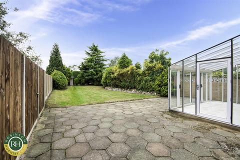 4 bedroom detached house for sale, Goodison Boulevard, Doncaster