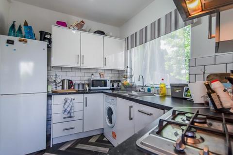 3 bedroom terraced house to rent, Reservoir Road, Birmingham B29