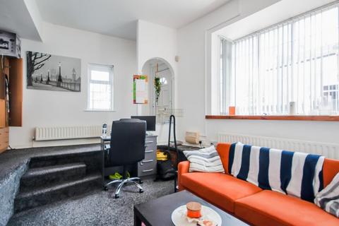 3 bedroom terraced house to rent, Reservoir Road, Birmingham B29