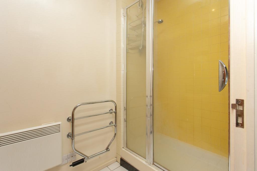 Picture 10
