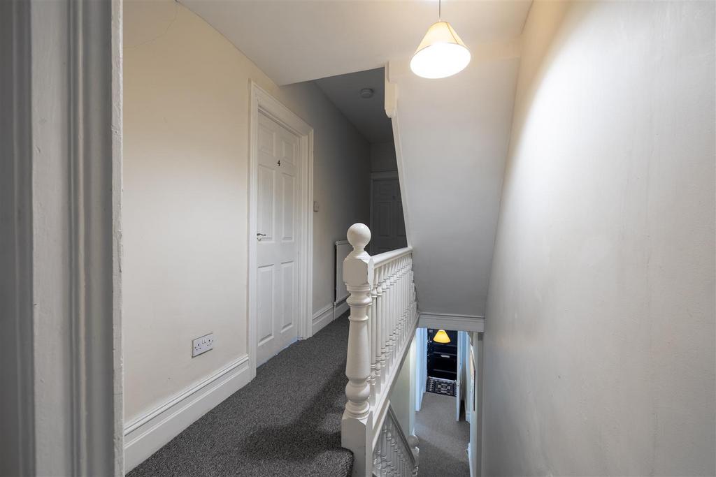 30 Blades Street 15.jpg