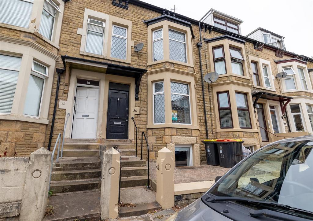 30 Blades Street 24.jpg