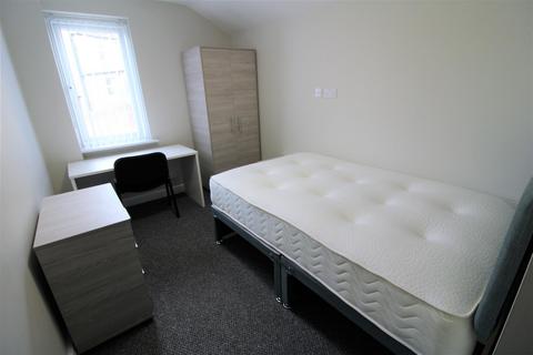 6 bedroom private hall to rent, Bowerham Road, Lancaster LA1