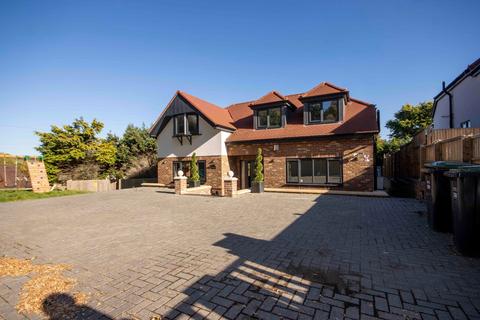 4 bedroom detached house for sale, Solesbridge Lane, Chorleywood, WD3
