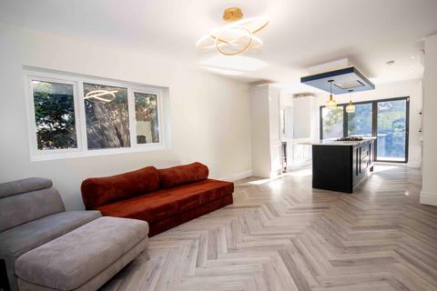 4 bedroom detached house for sale, Solesbridge Lane, Chorleywood, WD3