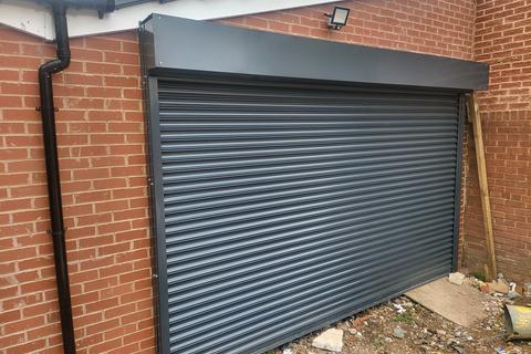 Retail property (high street) to rent - 1270 Pershore Road, Stirchley, Birmingham, B30 2XU