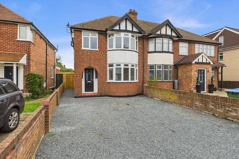 undefined, Garden Road, Walton-On-Thames