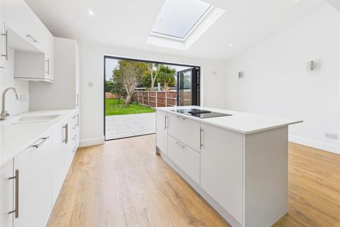 undefined, Garden Road, Walton-On-Thames