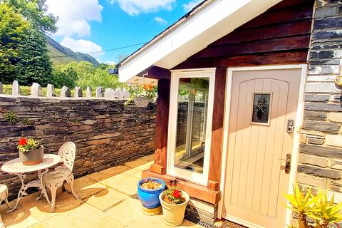 3 bedroom character property for sale, Llanegryn Street, Abergynolwyn LL36