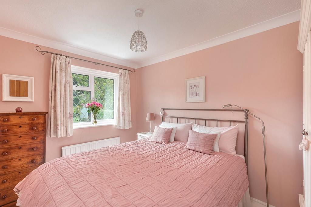 Fourth bedroom