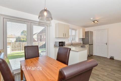 4 bedroom detached house for sale, Watling Drive, Sittingbourne ME9