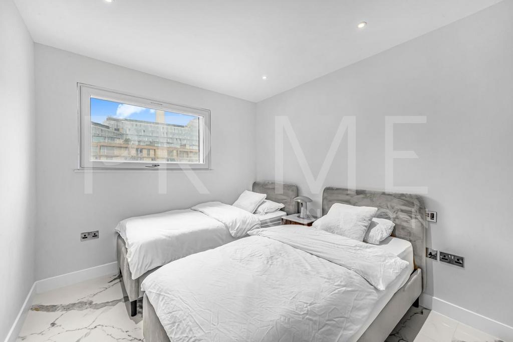 BEDROOM4.jpg