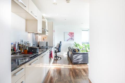 2 bedroom flat for sale, Cross Green Lane, Leeds LS9
