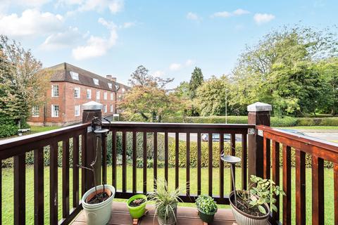 2 bedroom retirement property for sale, Mary Rose Mews, Adams Way, Alton, Hampshire, GU34