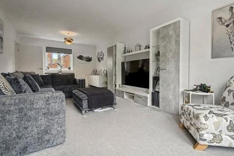 4 bedroom detached house for sale, Carpenters Way, Badshot Lea, Farnham, Surrey, GU9
