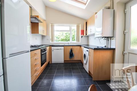 5 bedroom semi-detached house to rent, Cottesmore Road, Nottingham NG7