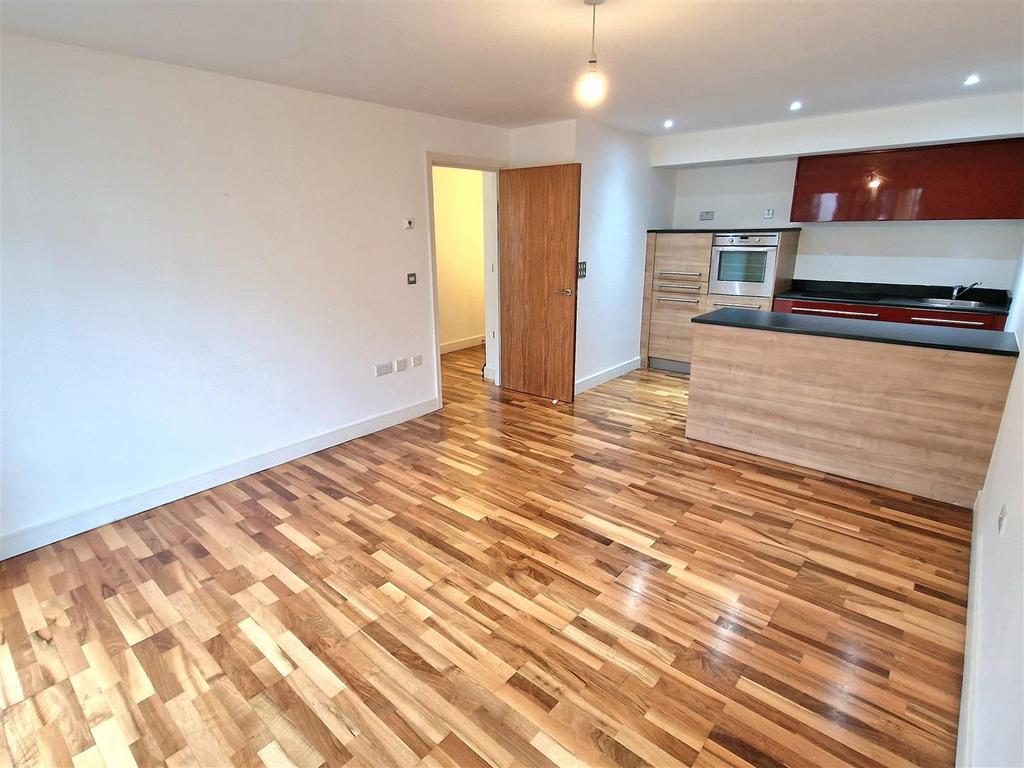 Lounge/Kitchen.jpg