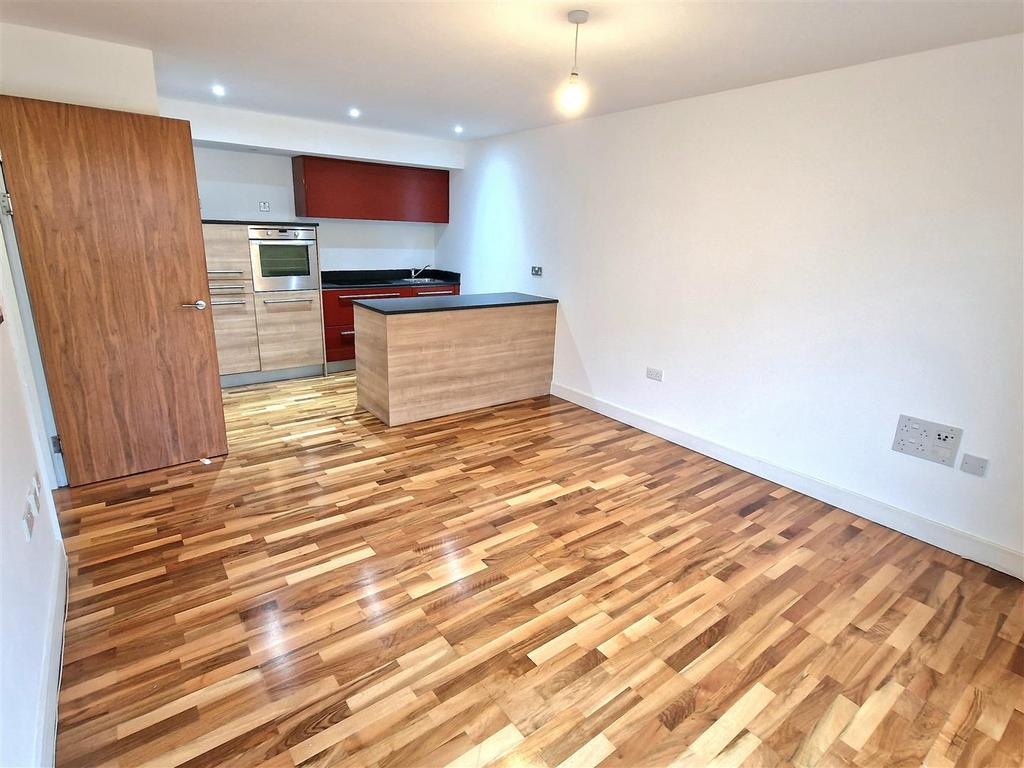 Lounge/Kitchen.jpg