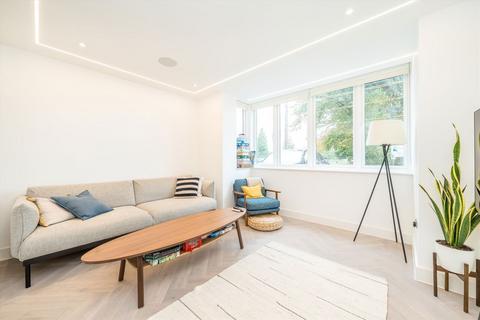 undefined, Craneford Way, Twickenham TW2