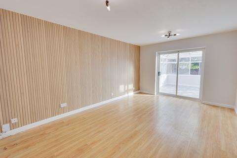 undefined, Ashdene, Leeds, West Yorkshire, LS12