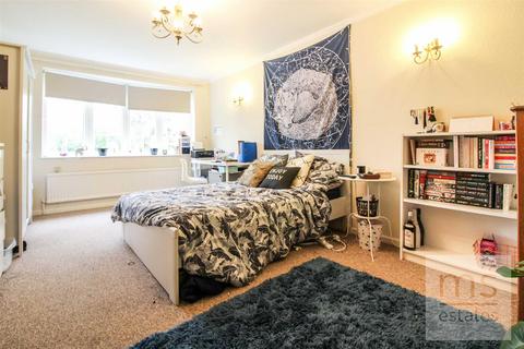 undefined, Derby Road, Nottingham NG7