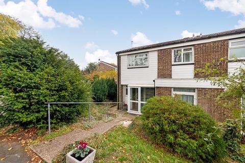 3 bedroom end of terrace house for sale, Gibsons Hill, Norbury, London, SW16