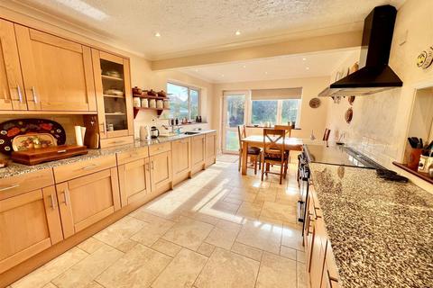 undefined, Shorwell, Isle of Wight