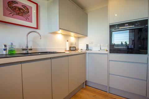 2 bedroom apartment for sale, Highcliffe Gardens, Hunstanton